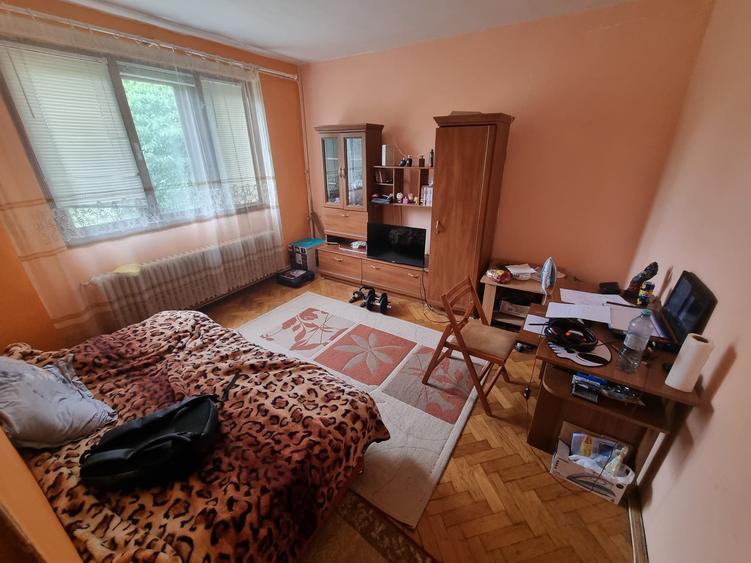Apartament cu 2 camere decomandat, mobilat în Tudor Vladimirescu