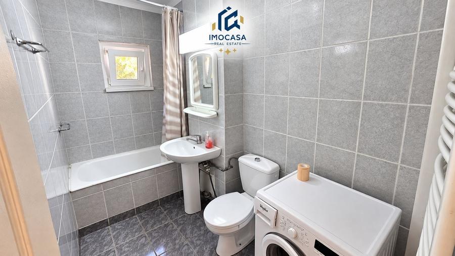 Apartament cu 4 camere decomandat, mobilat în Aurel Vlaicu
