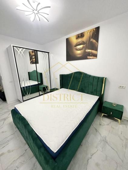 Apartament cu 3 camere semidecomandat, mobilat în Torontalului
