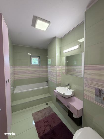 Apartament cu 3 camere în Medicină