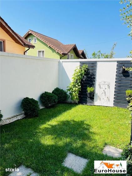 Casa in regim cuplat de vanzare in Alba Iulia - 1