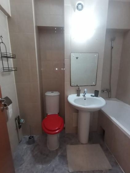 Garsonieră decomandată în Obor