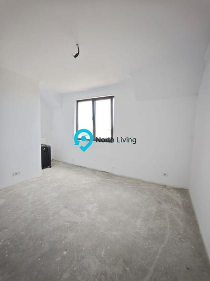 Duplex cu 4 camere cu Canalizare în Nord
