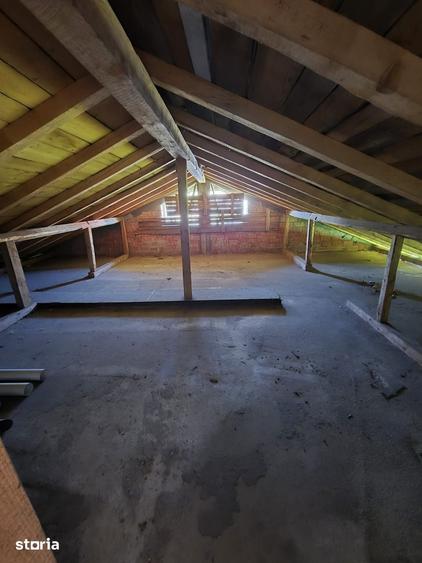 Casă cu 5 camere cu Teren 1700 Mp în Luizi-Călugăra
