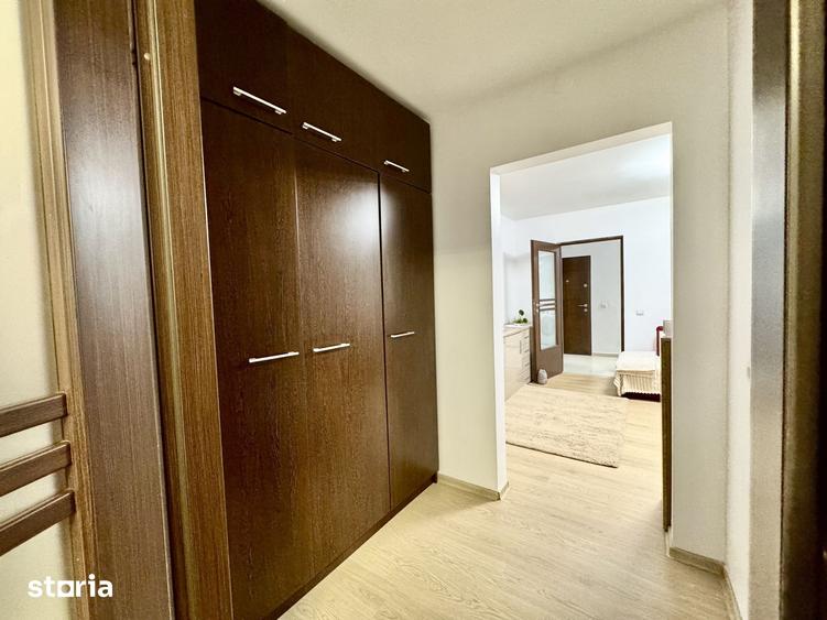 Apartament cu 2 camere semidecomandat în Cornișa