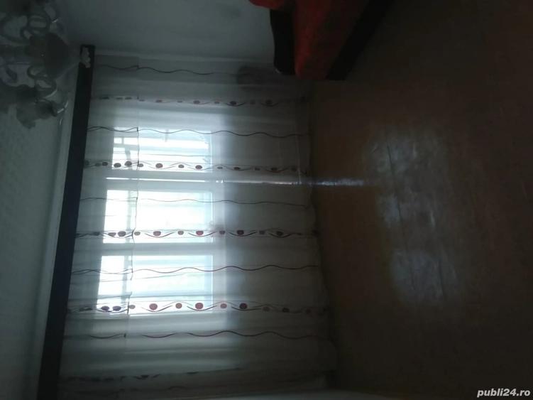 Apartament cu 3 camere decomandat în Caragiale