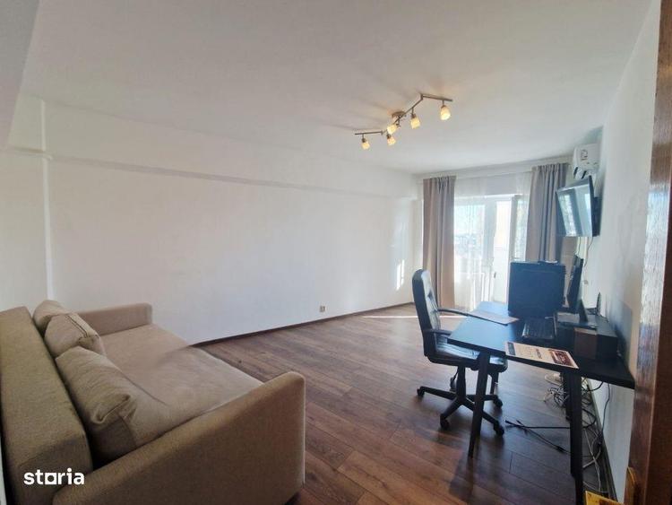 Apartament cu 3 camere decomandat în Vitan