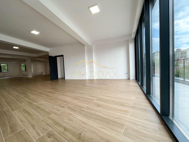 Spațiu comercial, de 362 mp, în Calea Victoriei