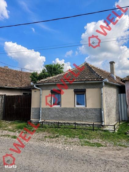 Casă cu 2 camere în Micloșoara