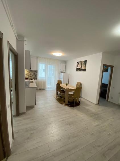 Apartament cu 2 camere decomandat în Florești