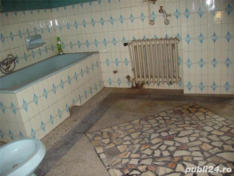 Casă cu 6 camere cu Teren 1880 Mp în Nistorești