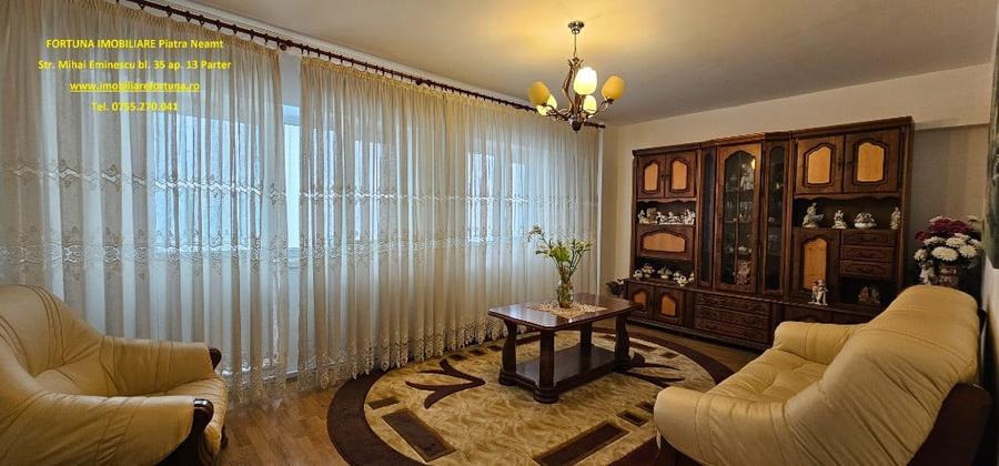 Apartament cu 3 camere decomandat în Calea Romanului