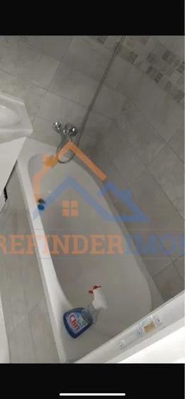Apartament cu 2 camere semidecomandat, mobilat în Berceni