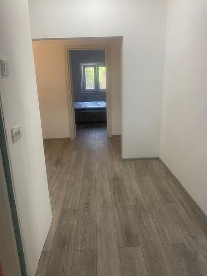 Apartament 2 camere decomandat, zona FALEZA NORD - 11