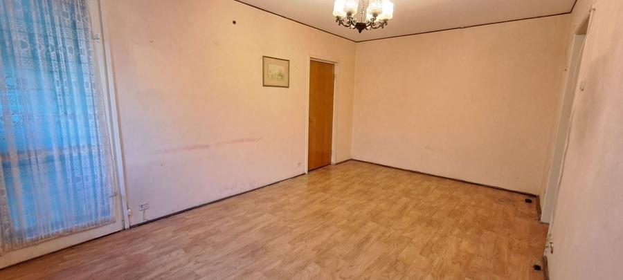 Dristor, intersectia Liviu Rebreanu cu Camil Ressu, metrou la 450 m - 3