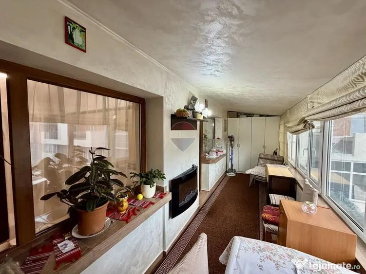 Apartament cu 3 camere decomandat în Brăilei