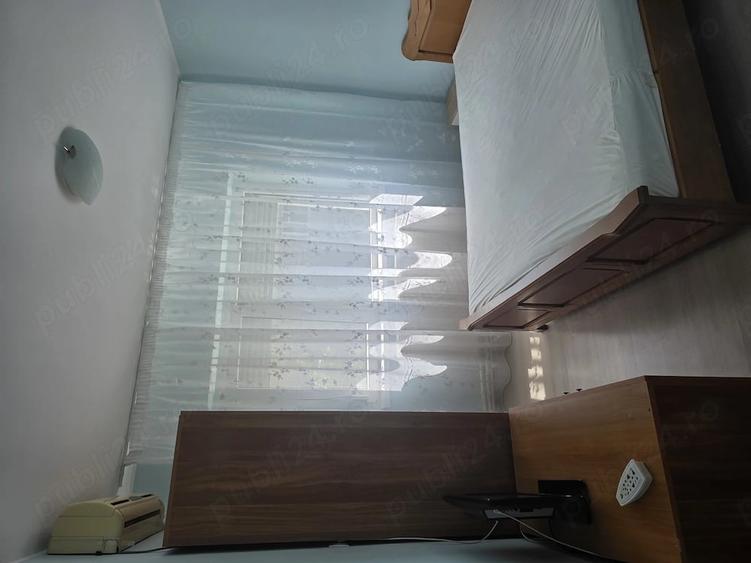 Apartament cu 3 camere decomandat în Micro 17