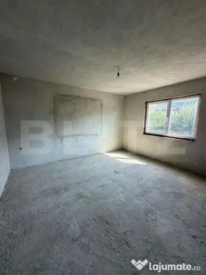 Casă cu 2 camere cu Teren 700 Mp în Central