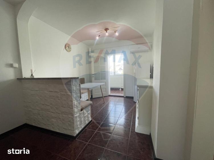Apartament cu 2 camere în Decebal