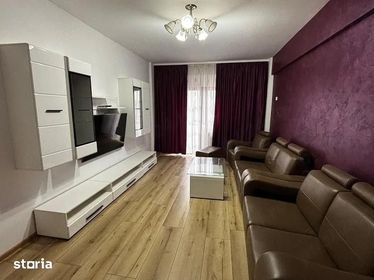 Apartament cu 3 camere decomandat, mobilat în Central
