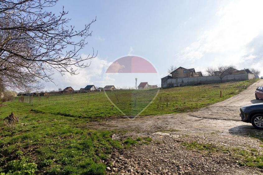 Teren Construcții intravilan de 814 mp, în Bod