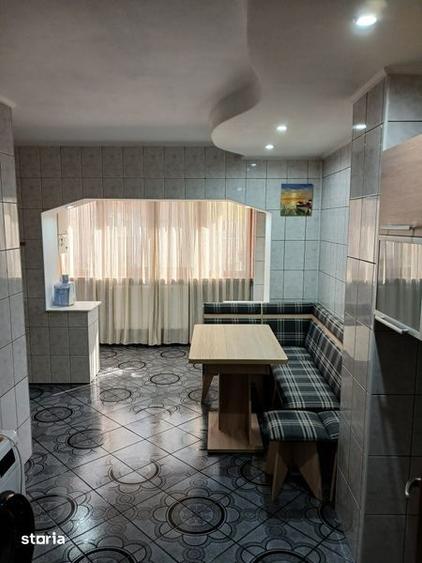 Inchiriez apartament 4 camere - 7