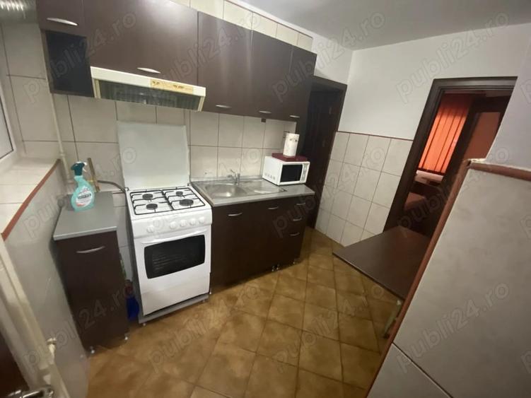 Apartament cu 2 camere semidecomandat în Valea Rosie