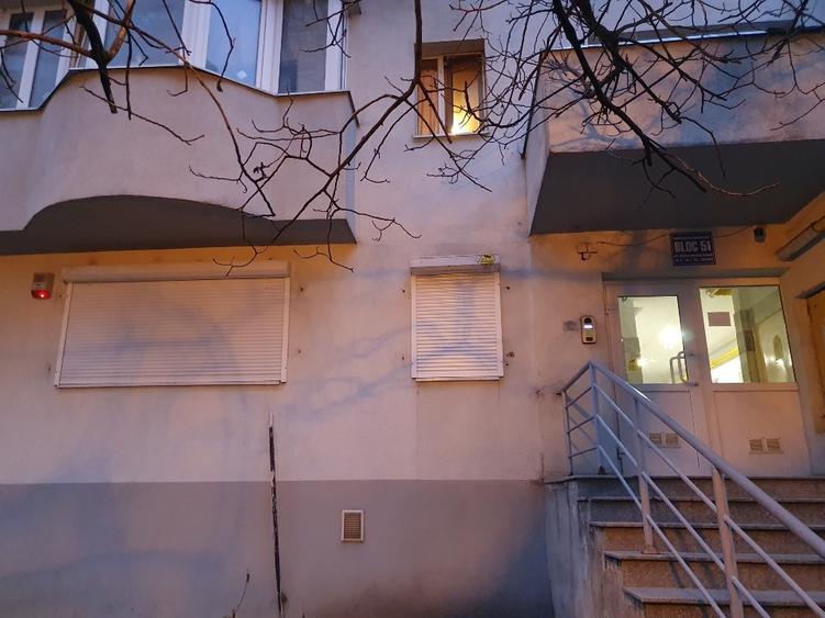 Garsonieră decomandată, mobilată în Baba Novac