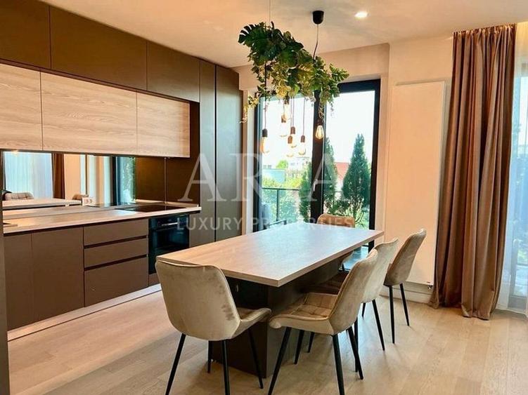 Apartament cu 4 camere decomandat, mobilat în Pipera