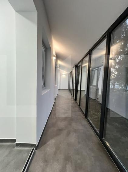 Spațiu comercial, de 65.300003051758 mp, în Cetății