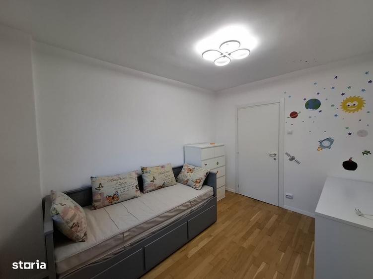Apartament cu 3 camere în Muncii
