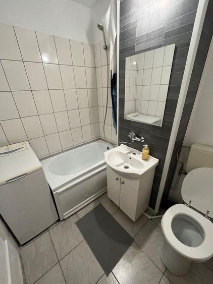 Garsonieră decomandată în Exterior Vest