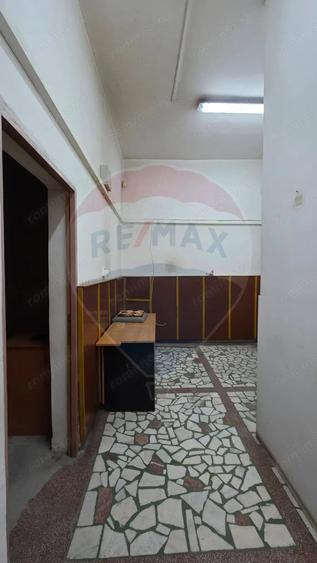 Spațiu comercial, de 40 mp, în Vitrometan