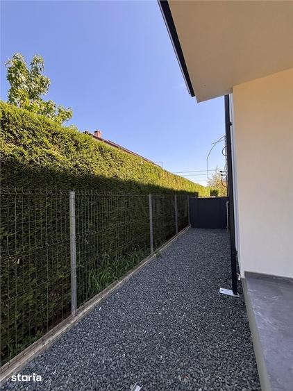 Casă cu 4 camere cu Teren 360 Mp în Central