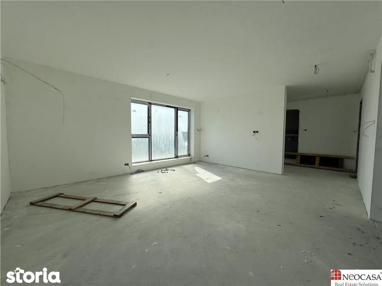 Apartament cu 5 camere în Central