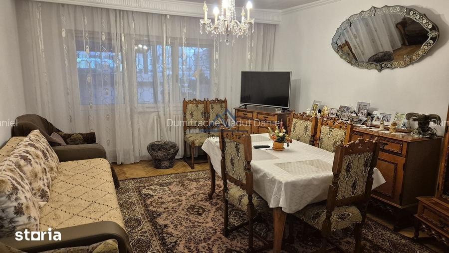 Casa D+P+E, 203 mp utili, teren 381 mp Central Pite?ti, Str. Dumbrav