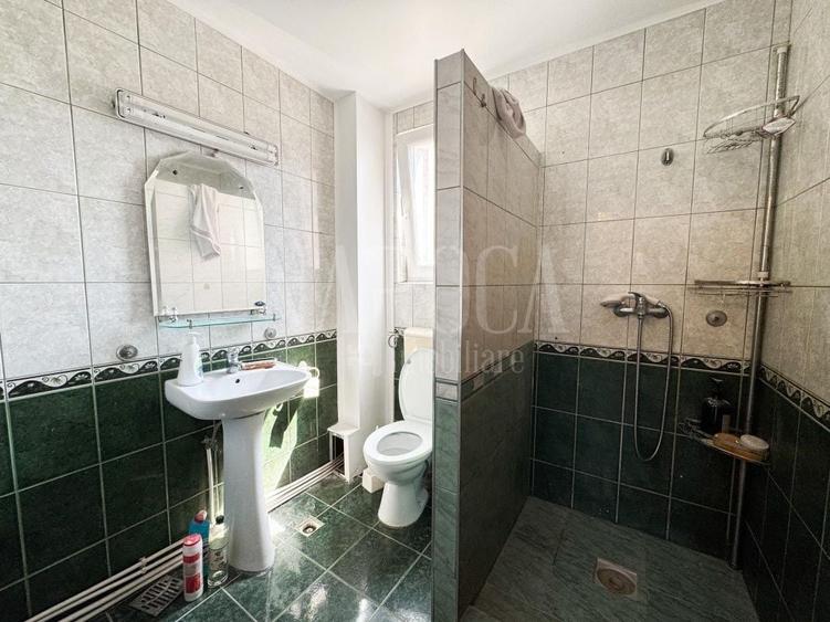 Casă individuală cu 4 camere cu Canalizare în Florești