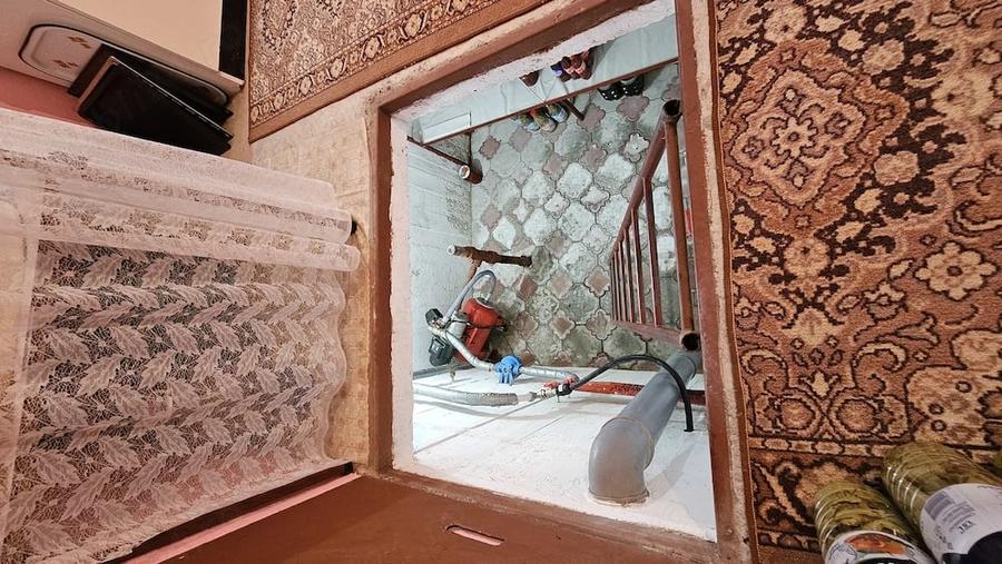 Casă cu 4 camere cu Teren 3405 Mp în Suraia