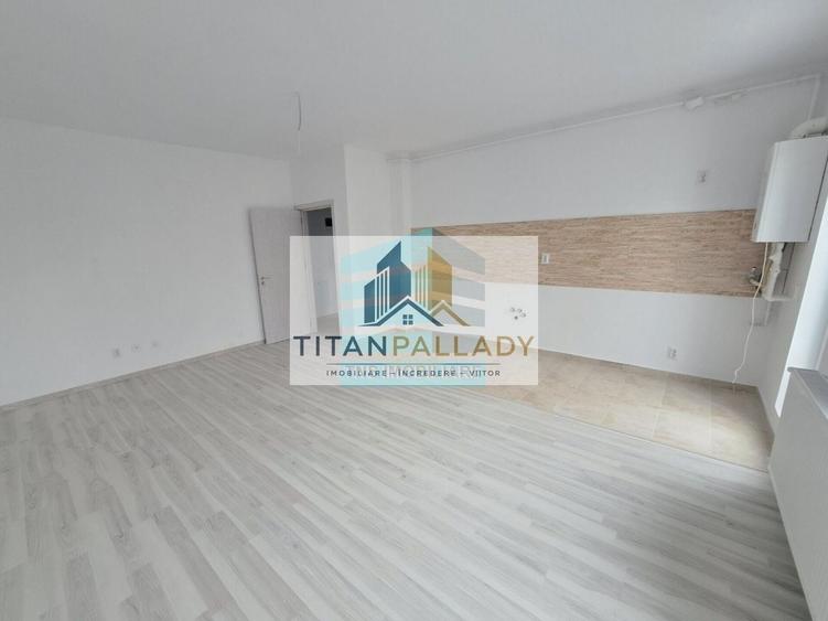 Apartament cu 4 camere decomandat în Titan