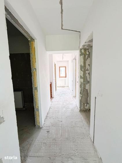Casă cu 3 camere cu Teren 160 Mp în Central