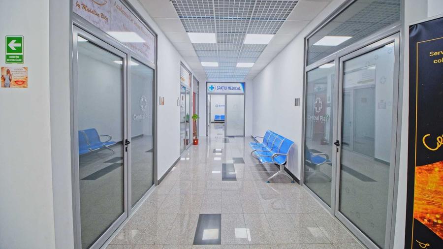 Spațiu comercial, de 38 mp, în Central