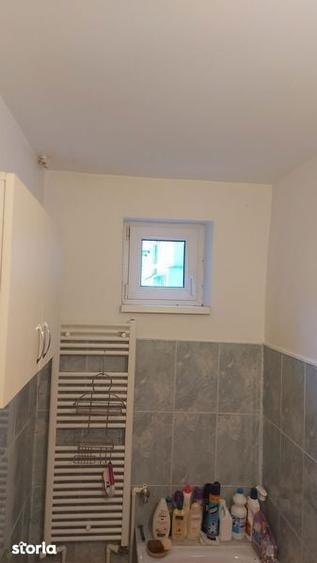 Vand apartament cu o camera, 30m2 utili, etaj 1 - 5