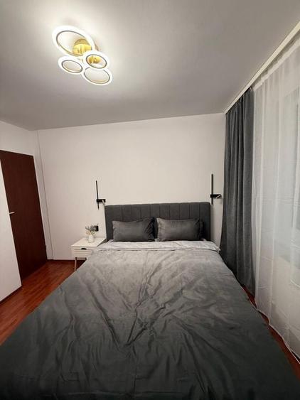 APARTAMENT 4 CAMERE DECOMANDAT - 3