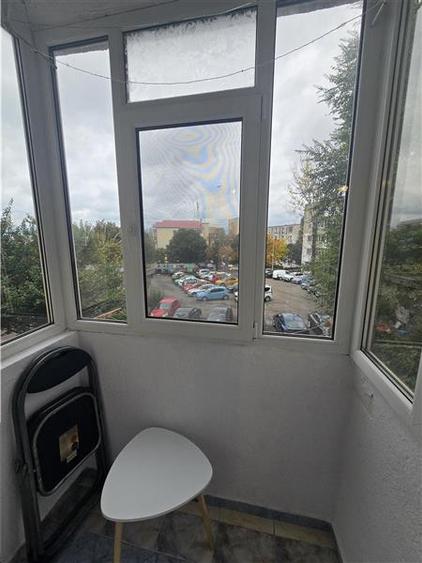 Apartament cu 2 camere decomandat, mobilat în Tomis Nord