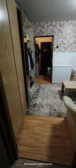 Apartament cu 2 camere semidecomandat în Narcisa
