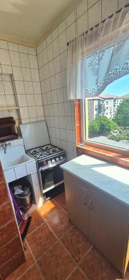 Inchiriez apartament 2 camere - 2