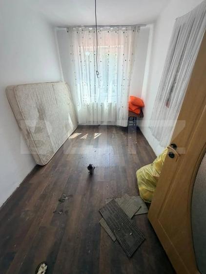 Casă cu 6 camere cu Teren 2000 Mp în Predeluț