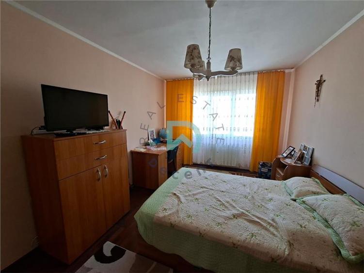Apartament cu 2 camere decomandat în Astra