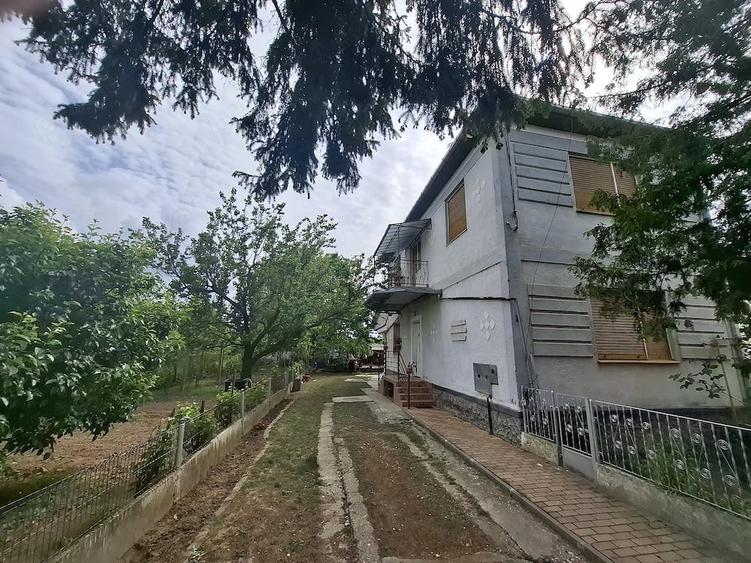 Casa de vanzare zona piata de vechituri - 2