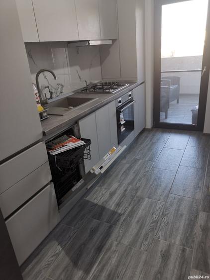 Apartament cu 2 camere decomandat în Giroc